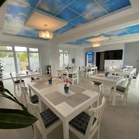 Hotel Pensiunea Mara